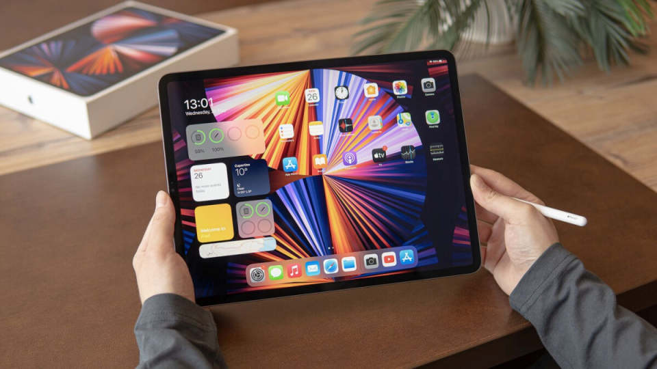 تبلت اپل مدل iPad Pro 12.9 inch 2021 5G ظرفیت 128 گیگابایت